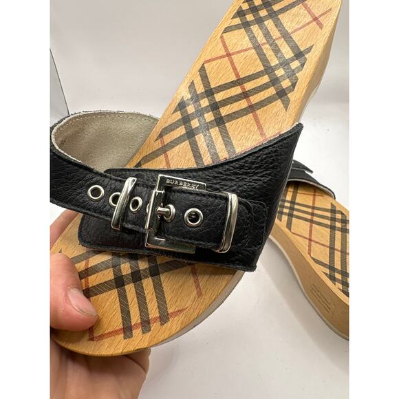 Burberry Leather Buckle Nova Check Clog Slides Womens Size 38 Brown Wooden Sole